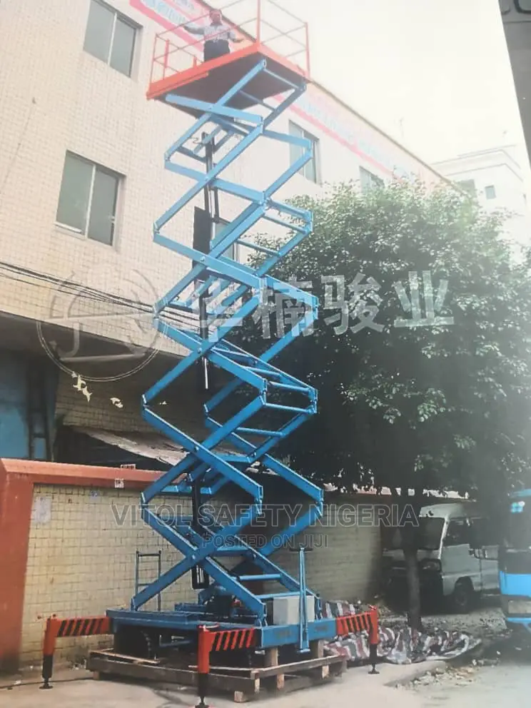 14 Meter Aerial Platforms/Scissors Lift