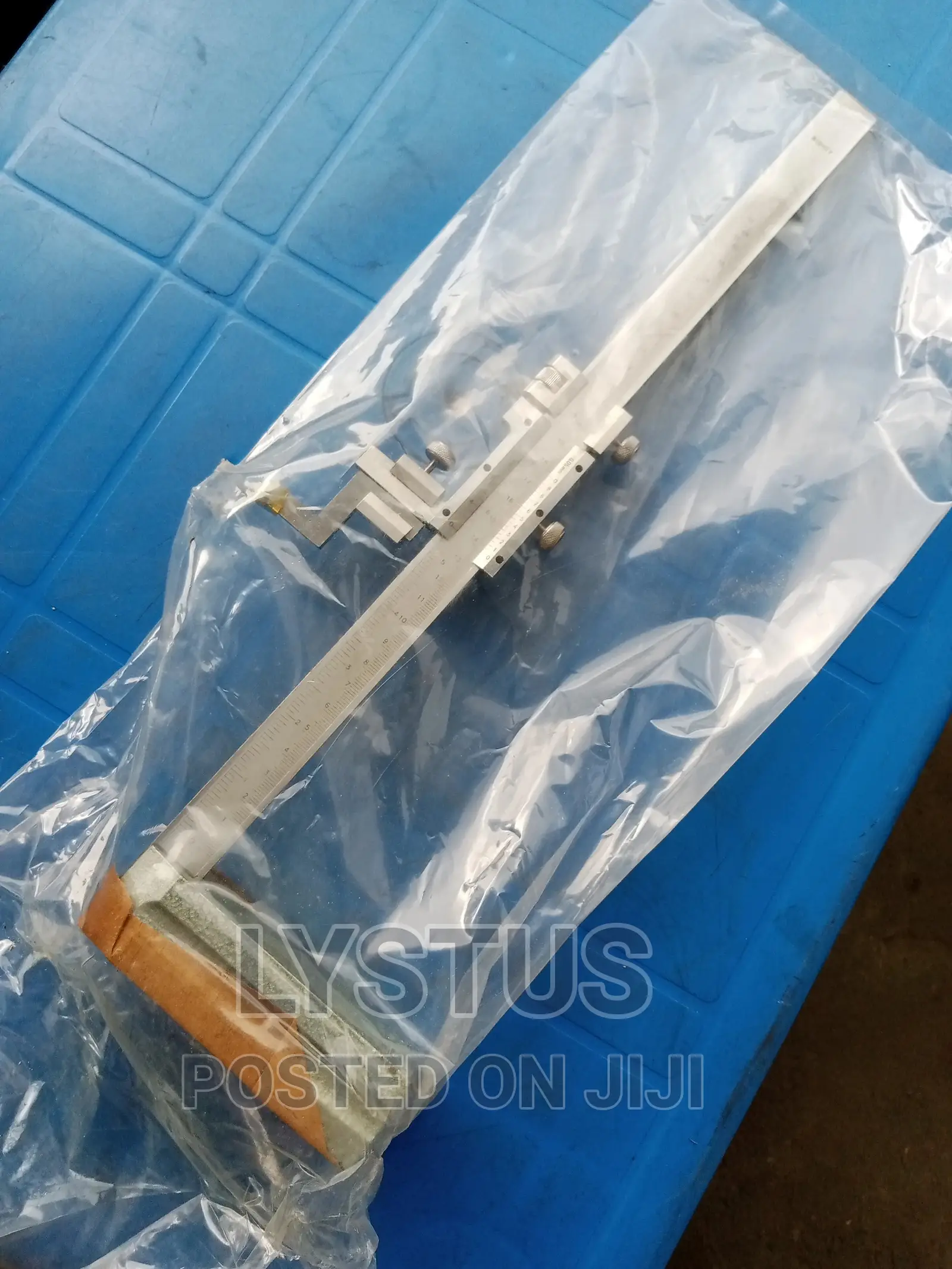 Vernier Height Gauge, 0-12" Range, 0.001" Resolution, +/-0.0