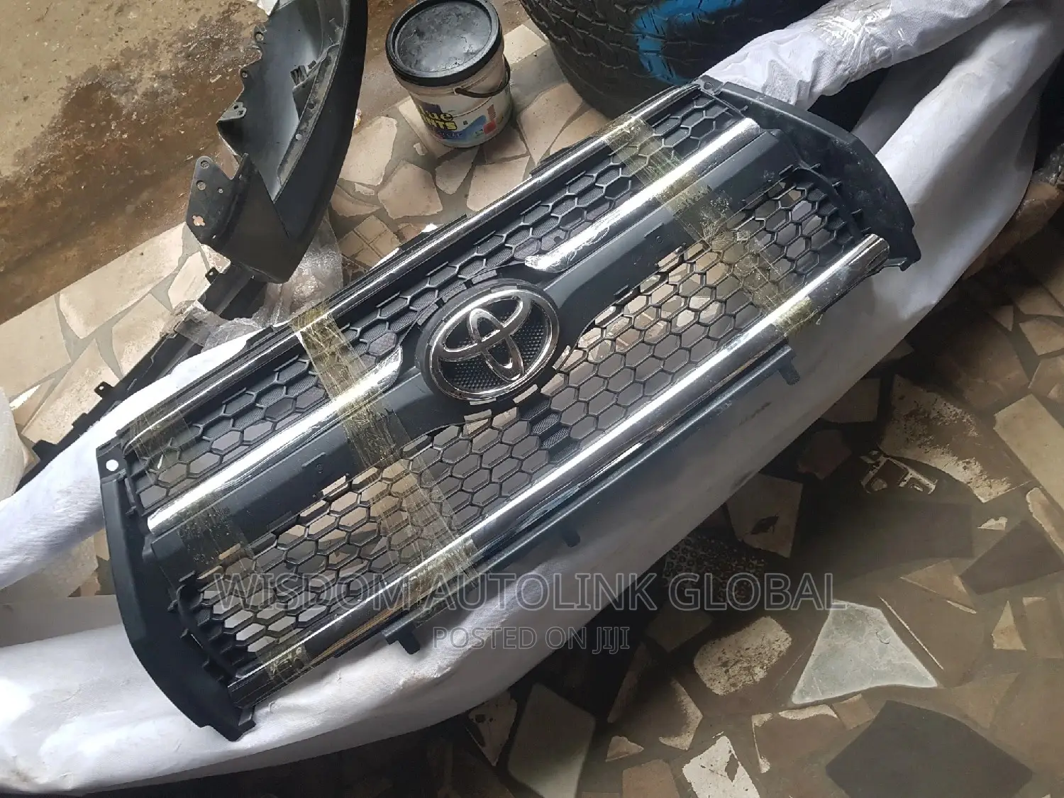 Front Grill for Toyota Rav4 2012 Model + Logo