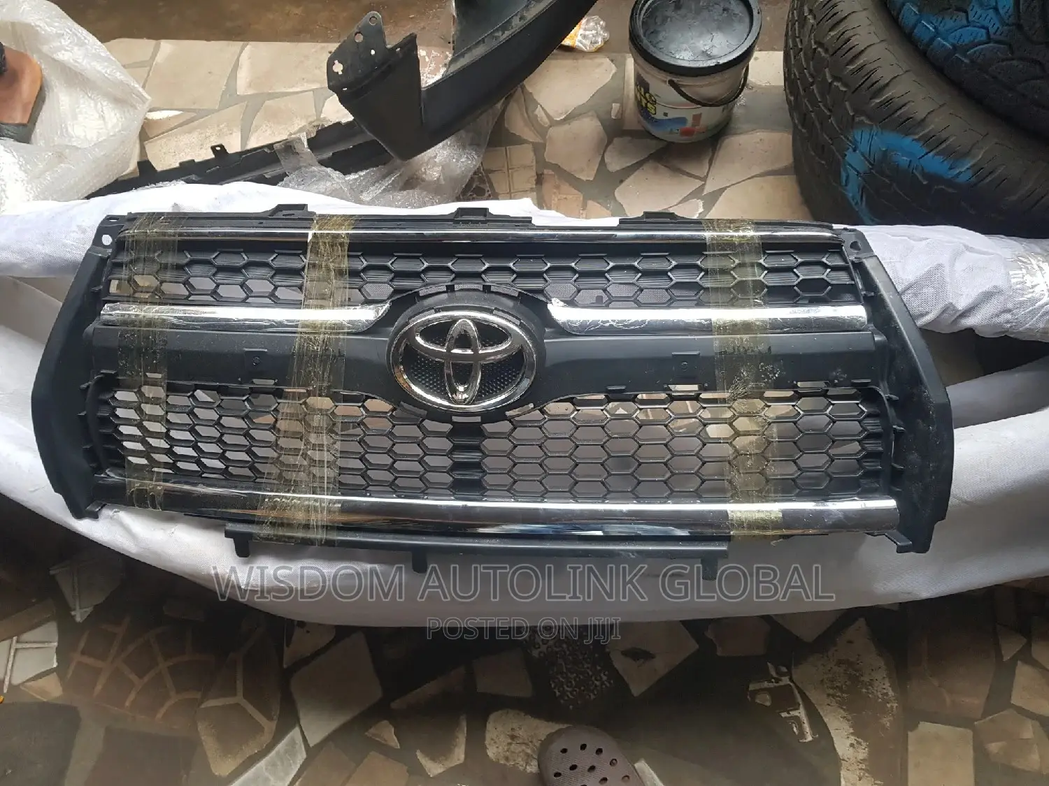 Front Grill For Toyota Rav4 2010 To 2012 Model Tiger Face