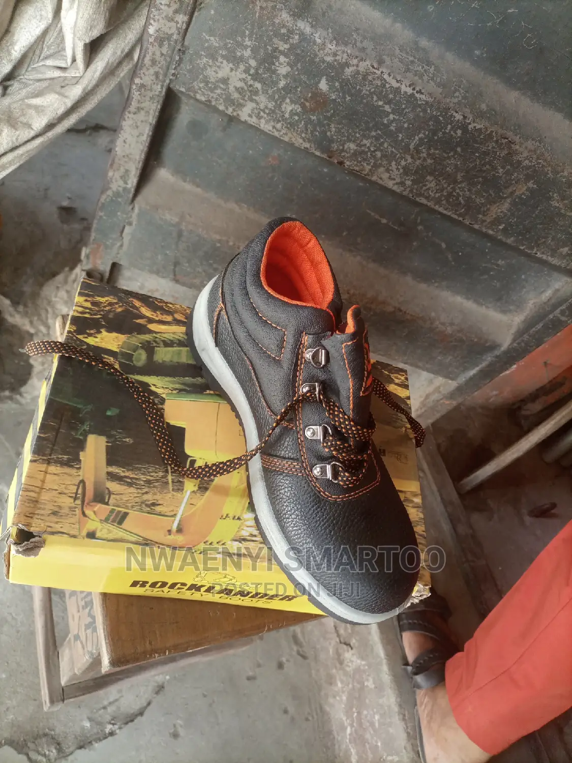 Rockland Safety Shoes With Warranty