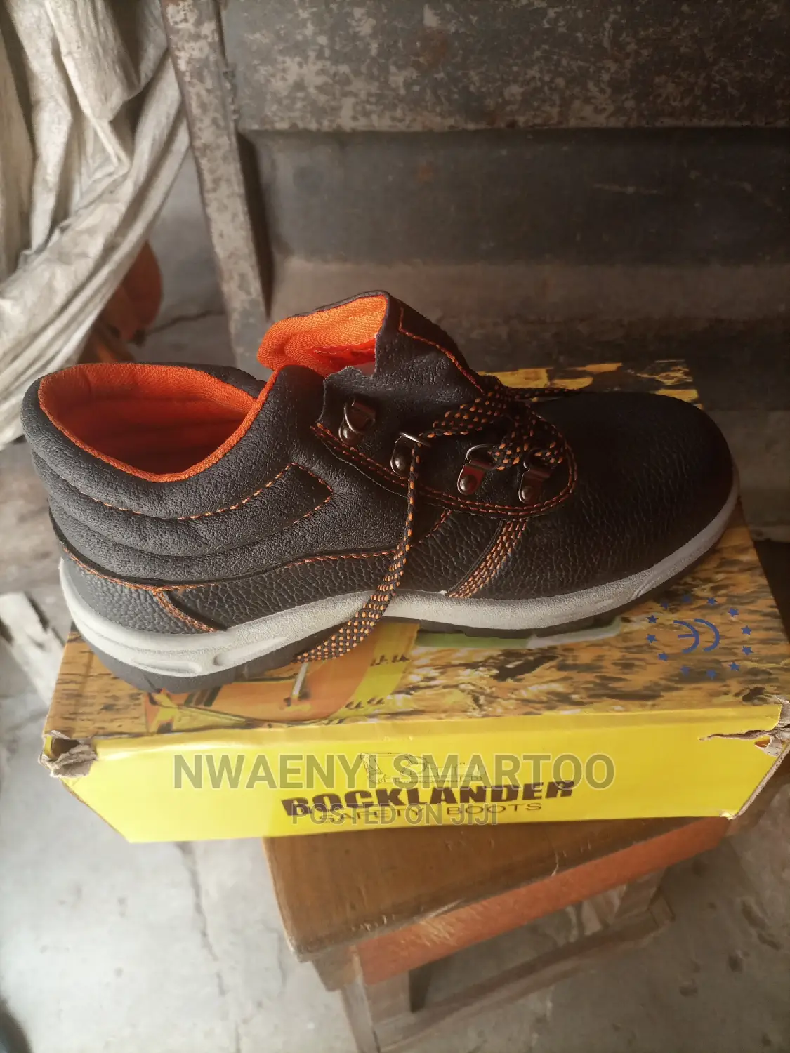 Rockland Safety Shoes With Warranty
