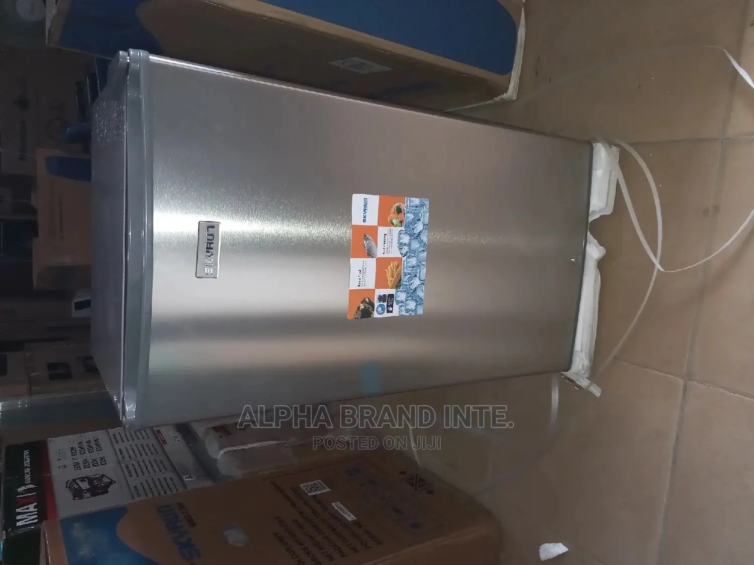 Skyrun Table Top Fridge Bcd 90j