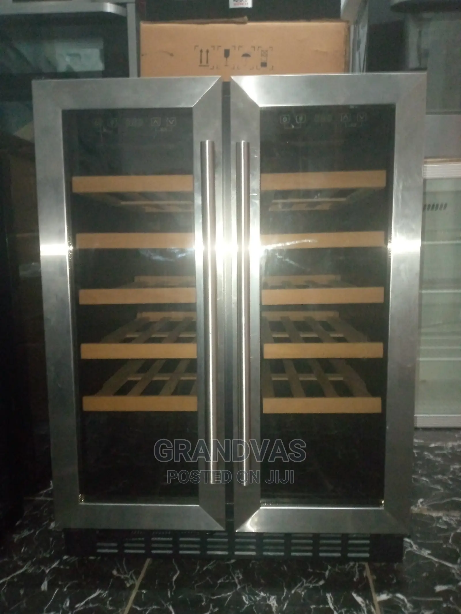 Wine Chiller Built in Under Counter