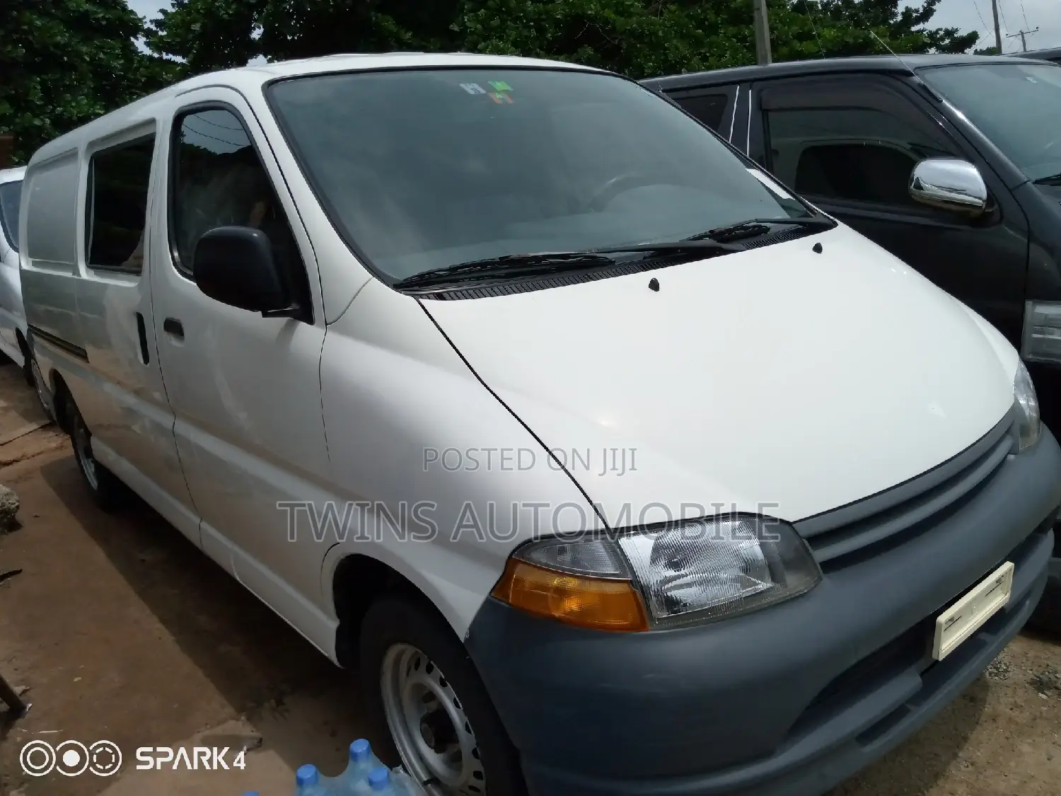Toyota HiAce 2007