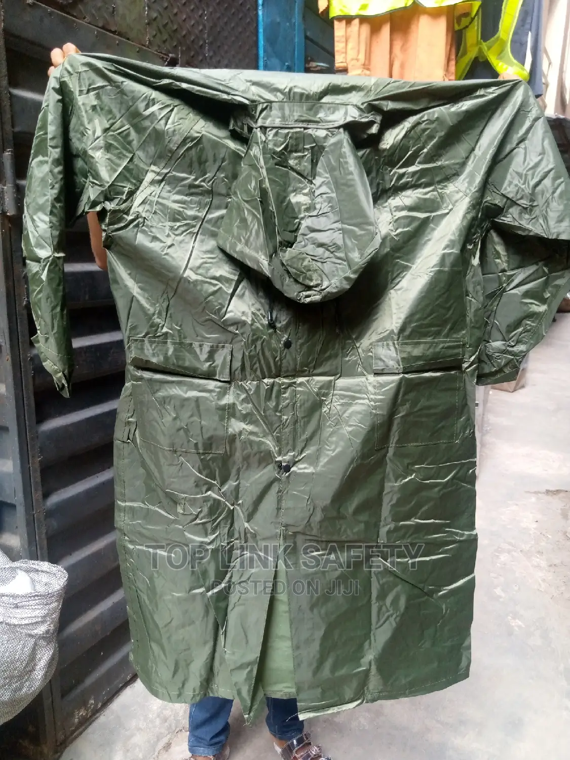 Original Grown Rain Coat U.K Different Sizes