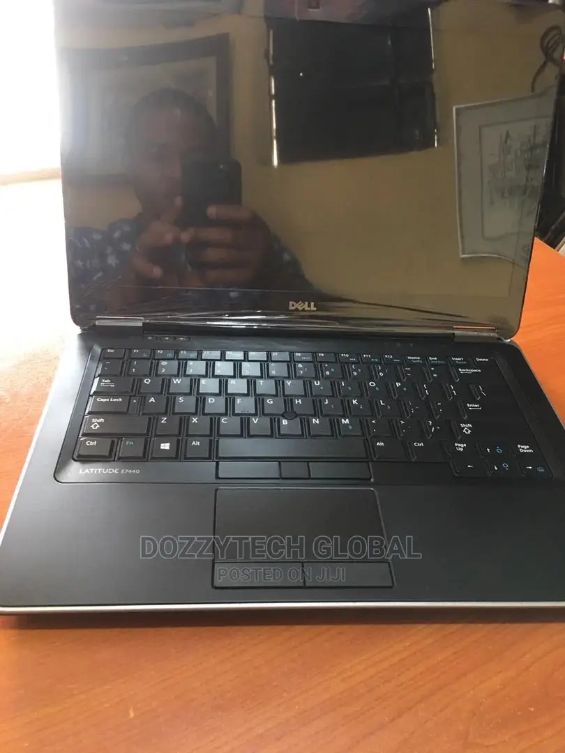 Laptop Dell Latitude E7450 8GB Intel Core I5 HDD 500GB