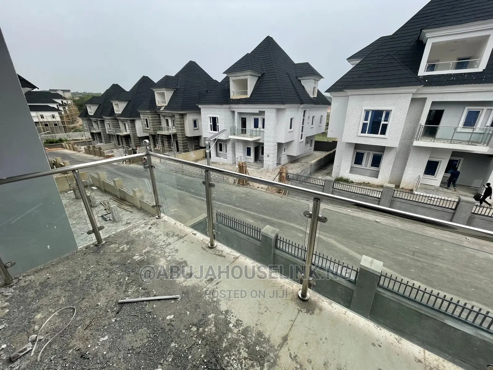 Furnished 5bdrm Duplex in Guzape District for sale