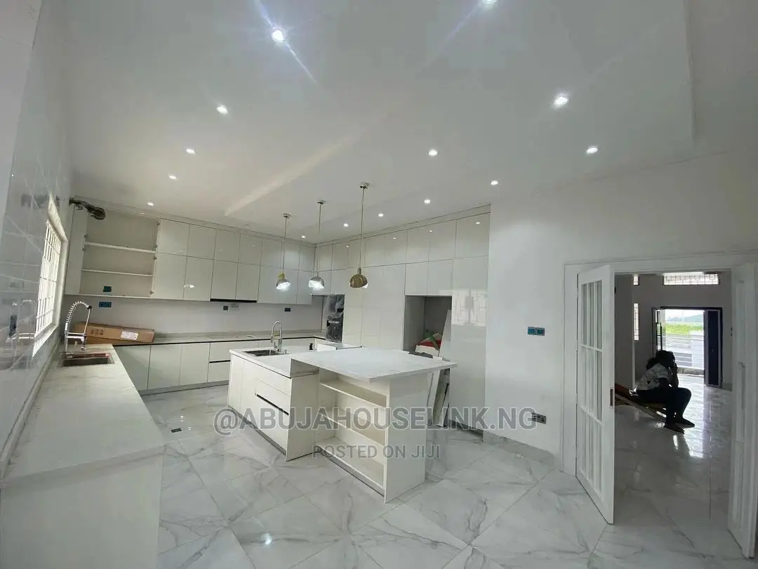 Furnished 5bdrm Duplex in Efab Metropolis, Gwarinpa for sale