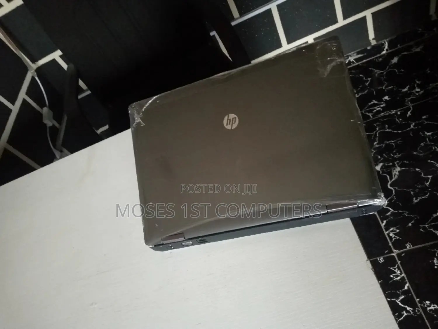 New Laptop HP 4GB AMD Ryzen SSD 320GB