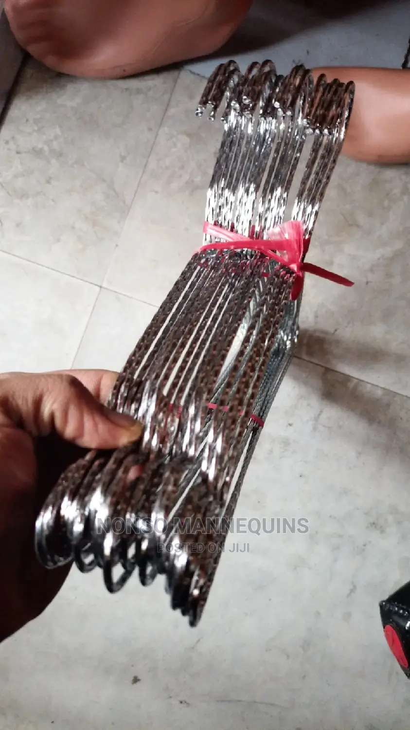 High Quality Stainless Clothes Hangerss