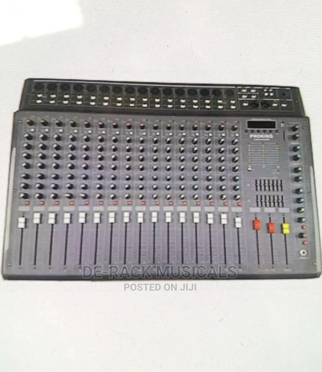 The Quality Best 16 Channels Console Mixer