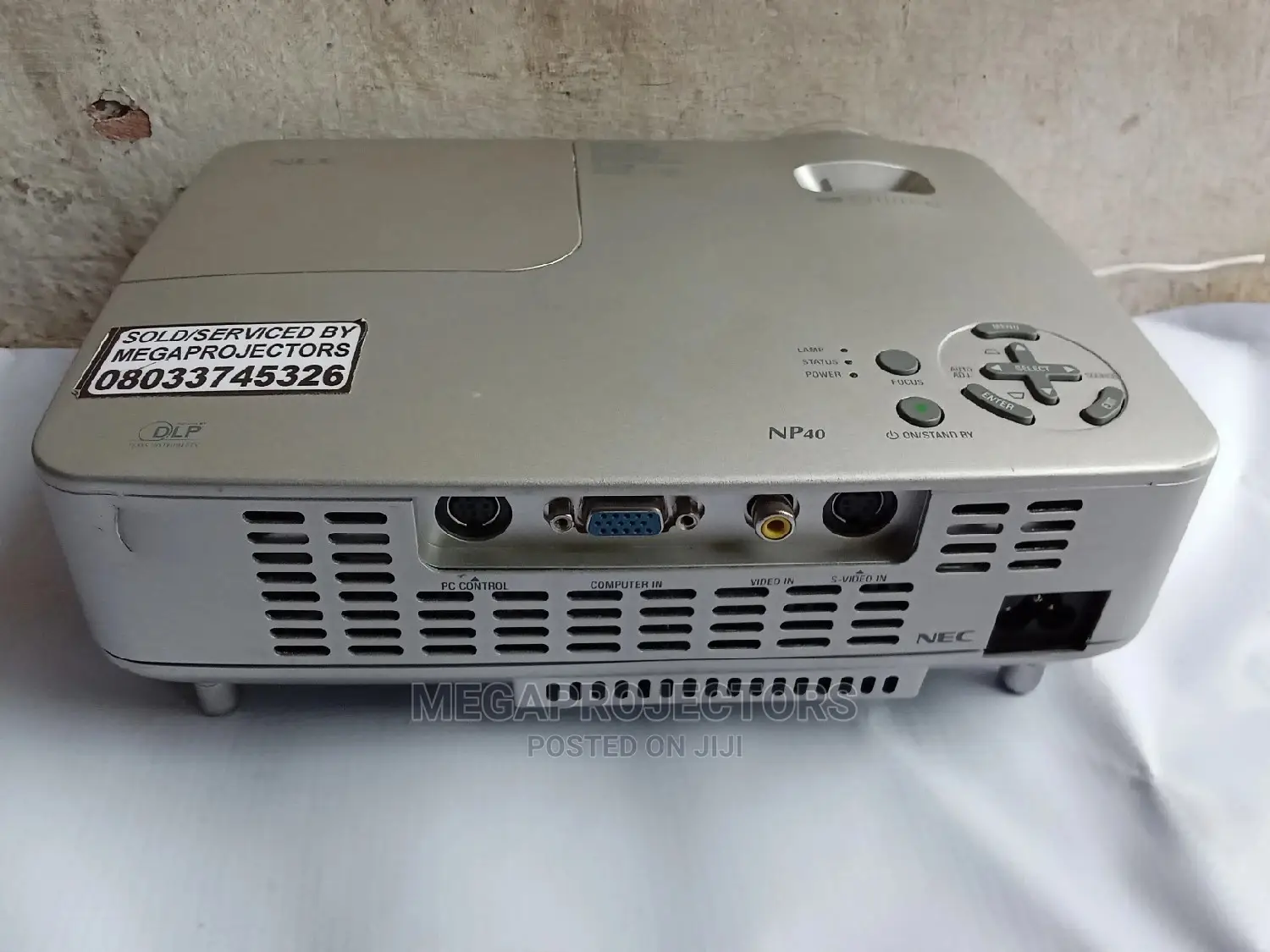 Portable and Unique NEC NP40G Projector