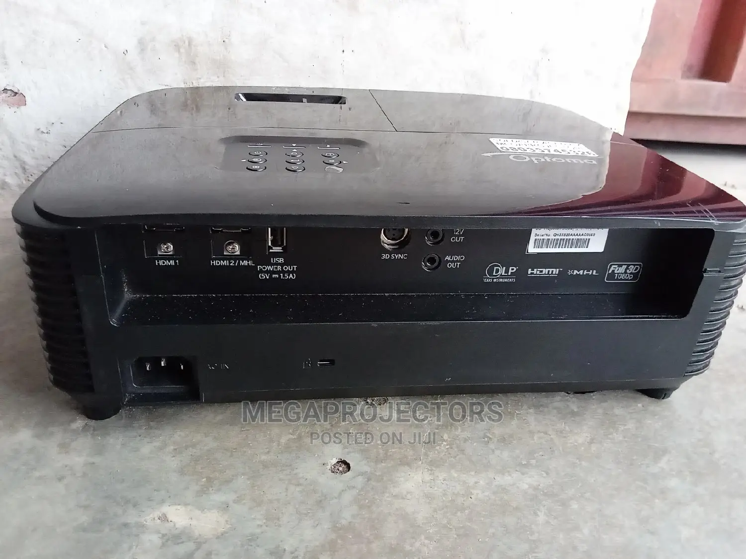 Optoma Projector Is Available for Sale
