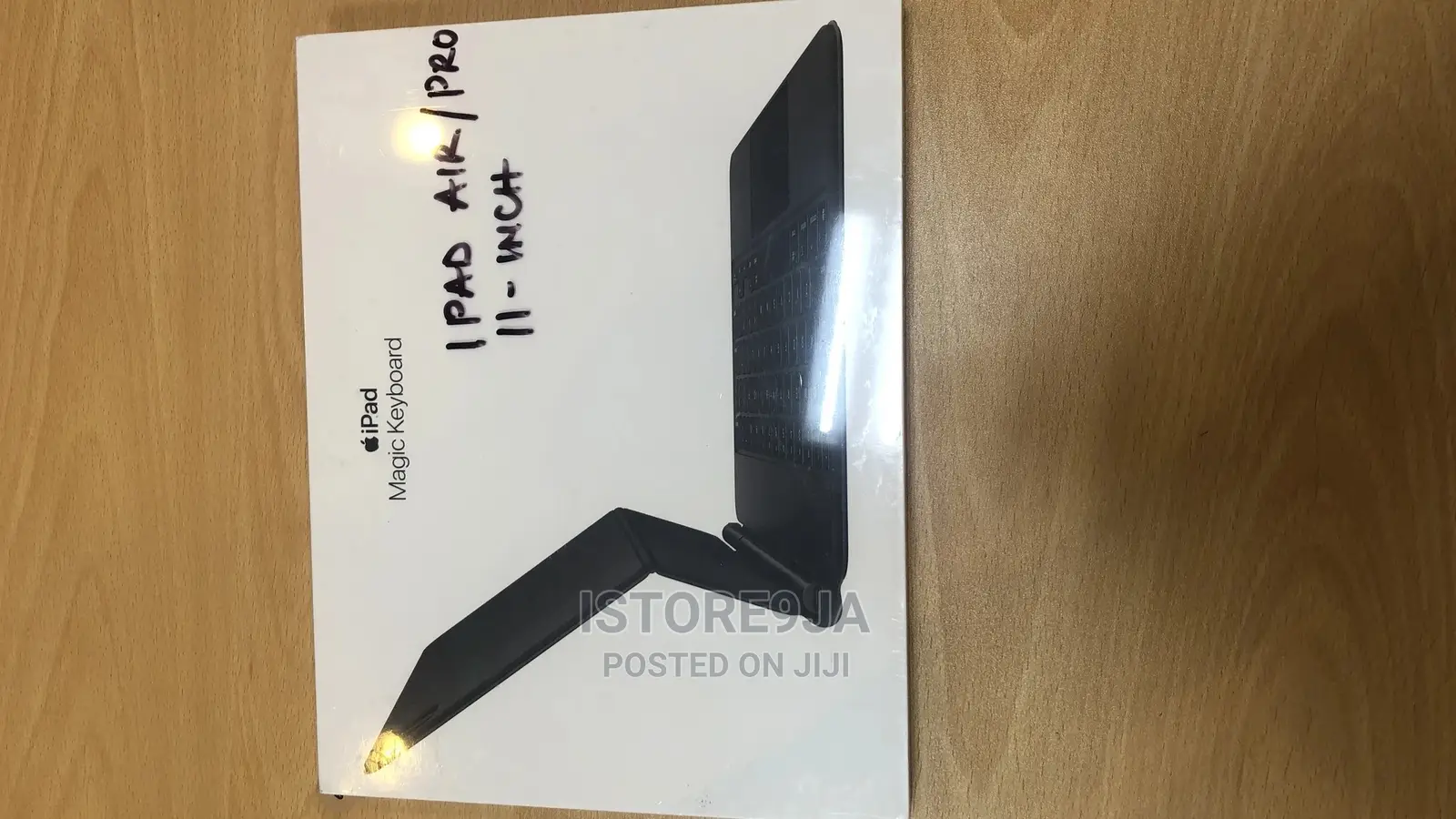 Apple Magic Keyboard (For 12.9-Inh iPad Pro - 2nd Gen)
