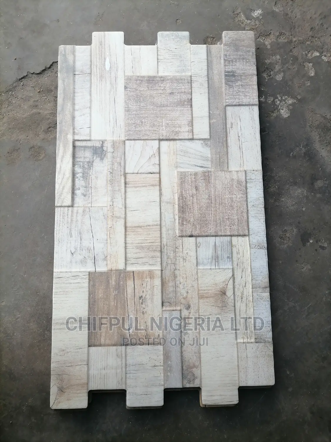 Fingers Sand Spanish Tiles