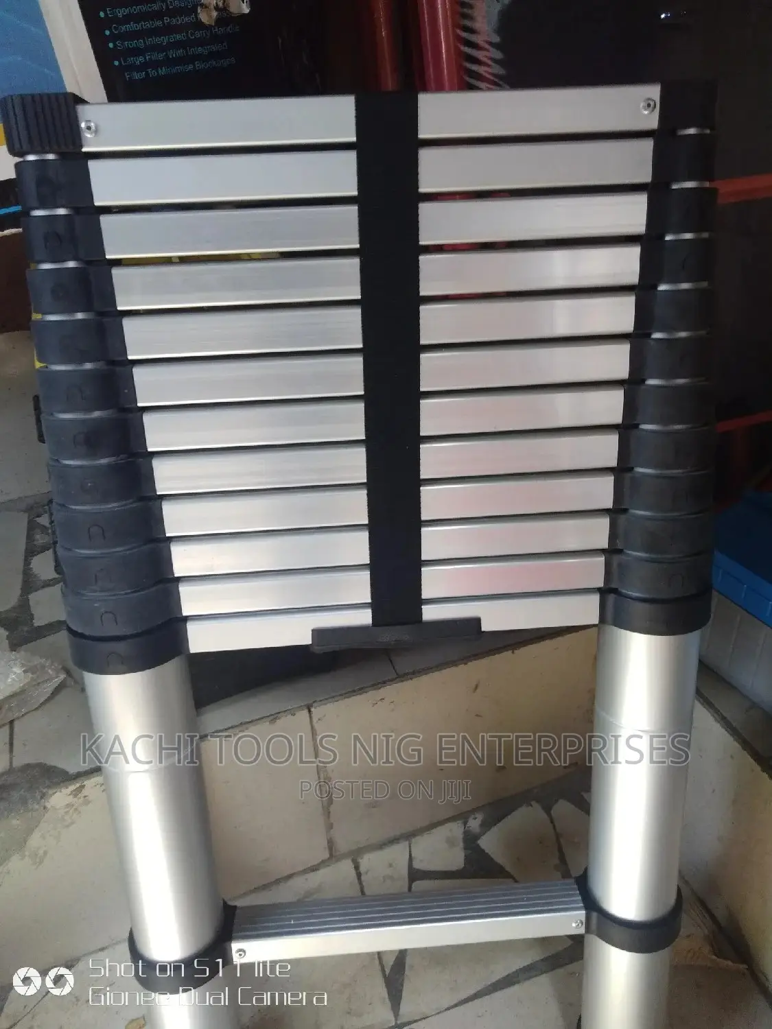 (9 Steps) 2 .6 Aluminum Ladder