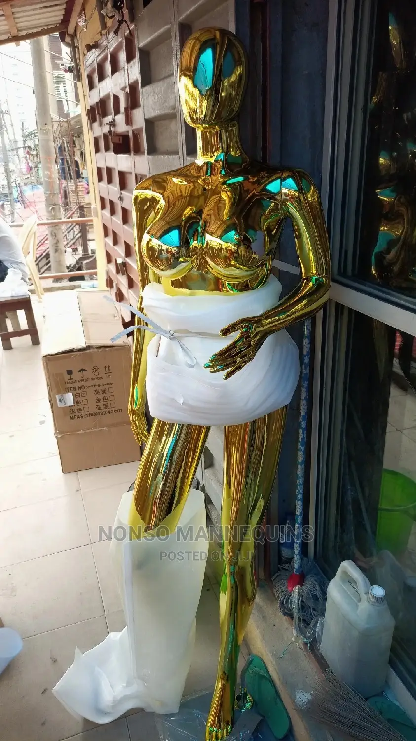 Size 12 Gold Chrome Female Display Mannequins