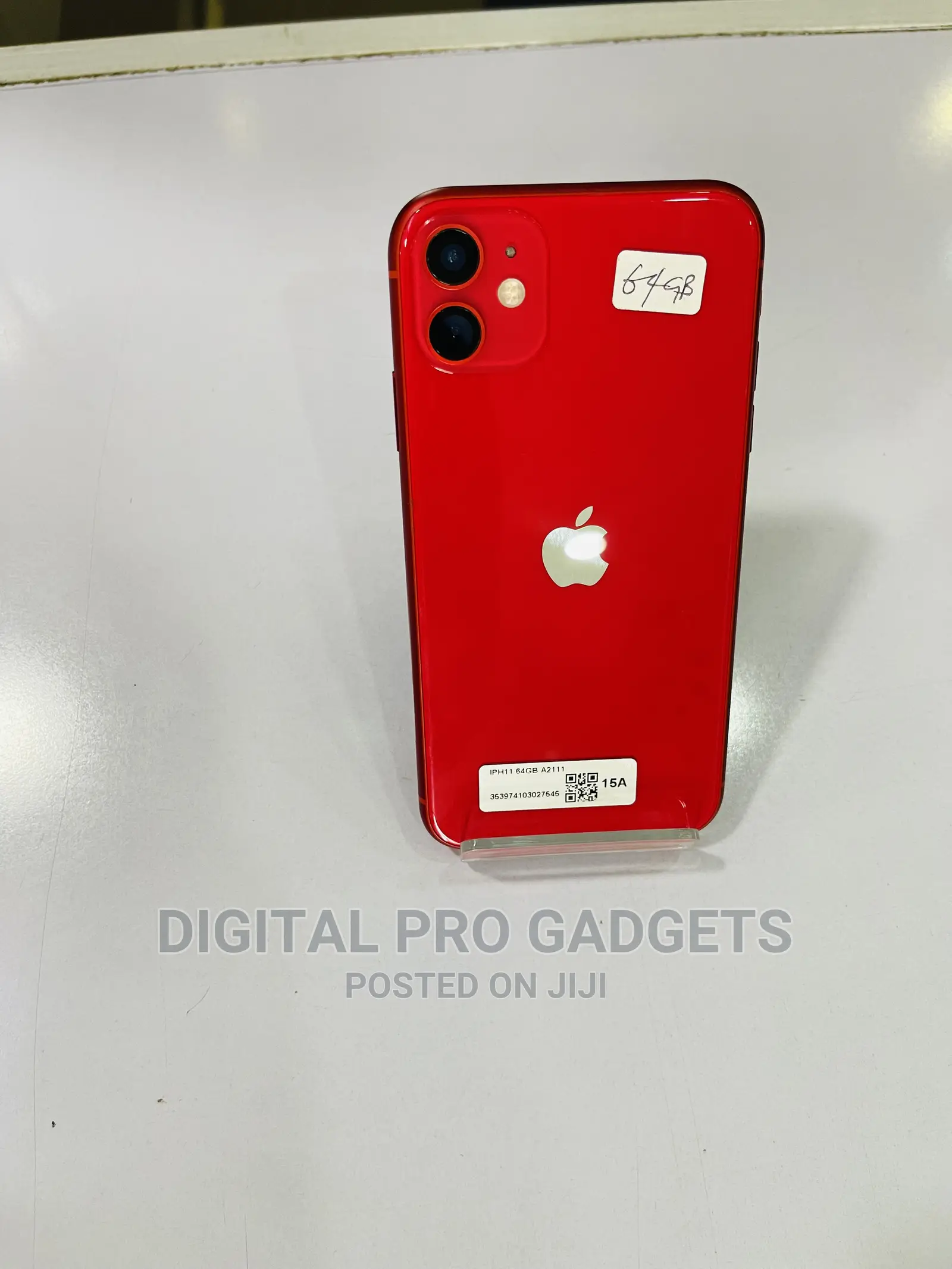 Apple iPhone 11 64 GB Red