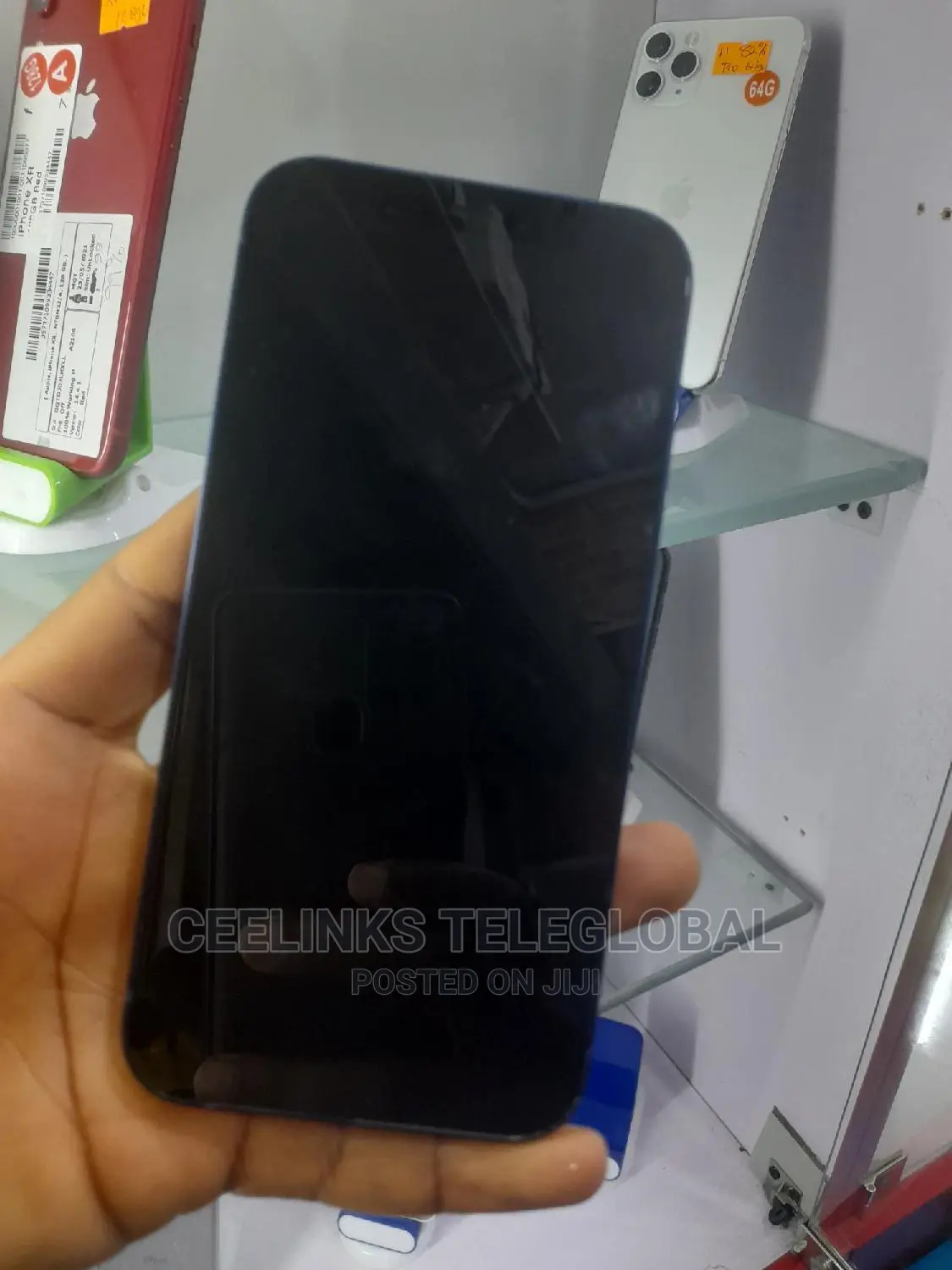 Apple iPhone 12 64 GB Gray