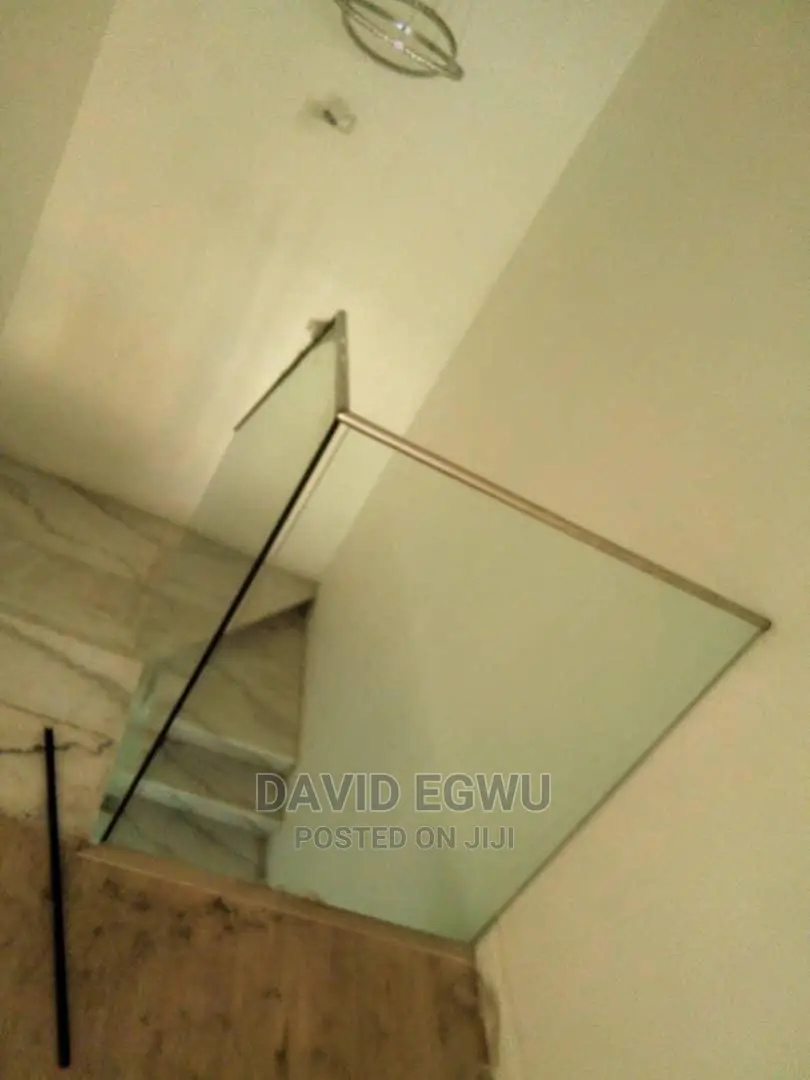 Glass Rail