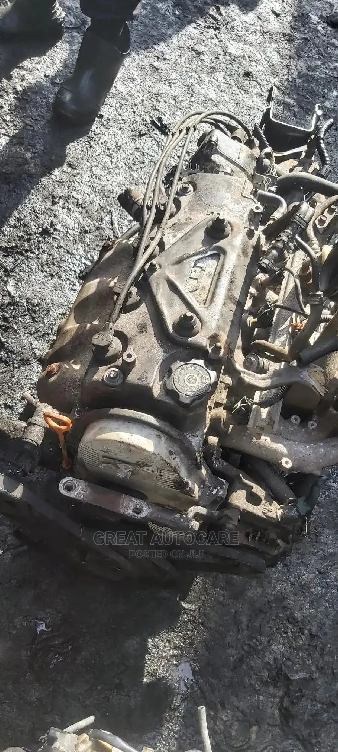 Honda Hr-v 1998-2001 Engine's Or The Automatic Gearbox