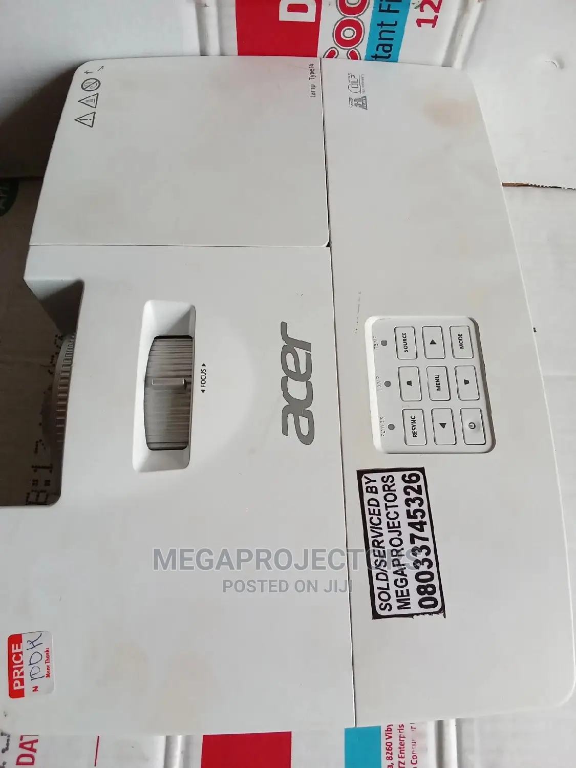 Acer Projector With Wide Image For Sale