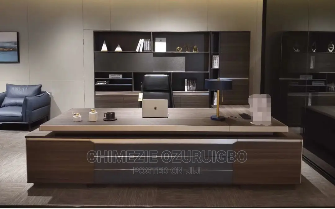 3 Meters Executive Office Table