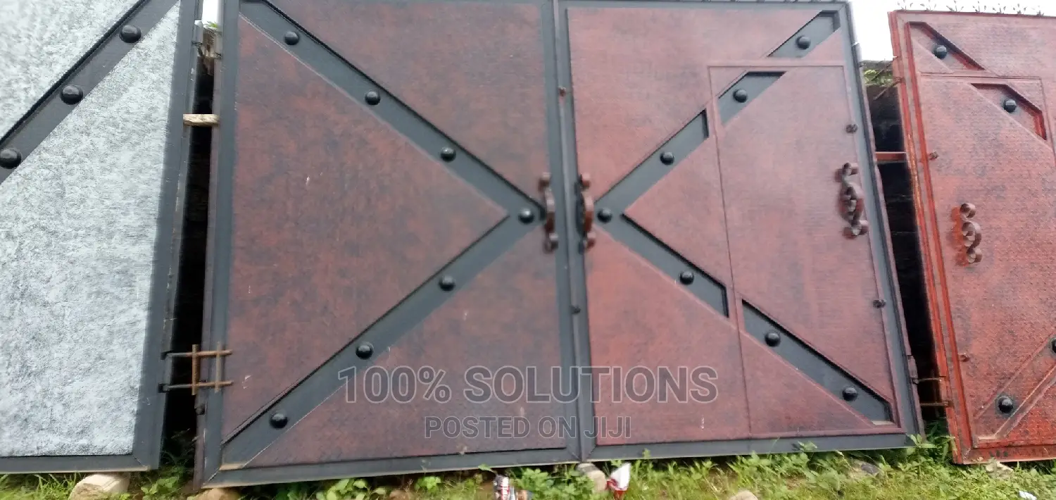 New Strong Design 12ft by 8ft Gate for Sales.