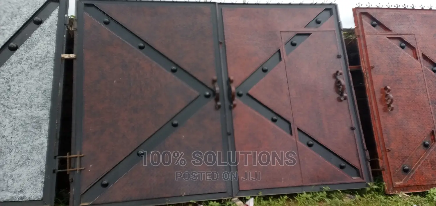 New Strong Design 12ft by 8ft Gate for Sales.