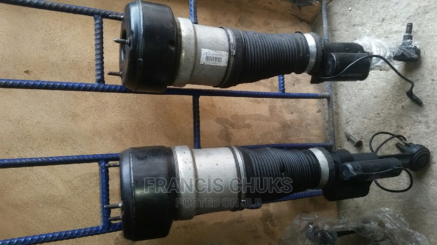 Front Shocks Balloon S550 4matic