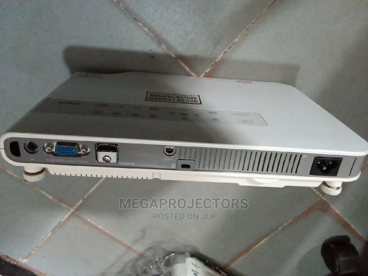 Clean Slim Casio Projector for Your Office and School