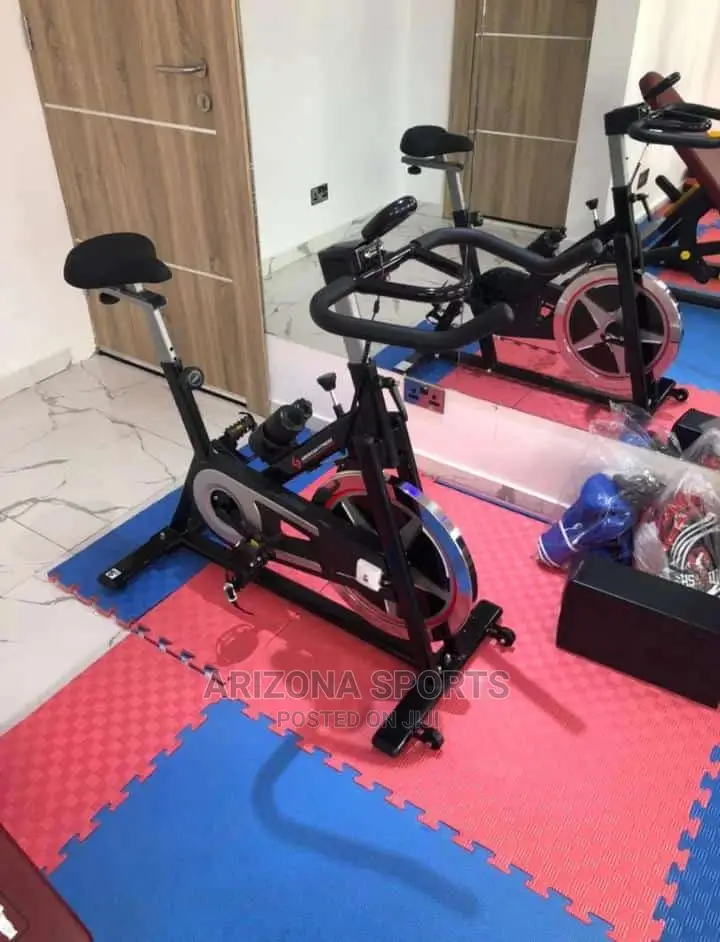 Commacial Excerses Spinning Bike