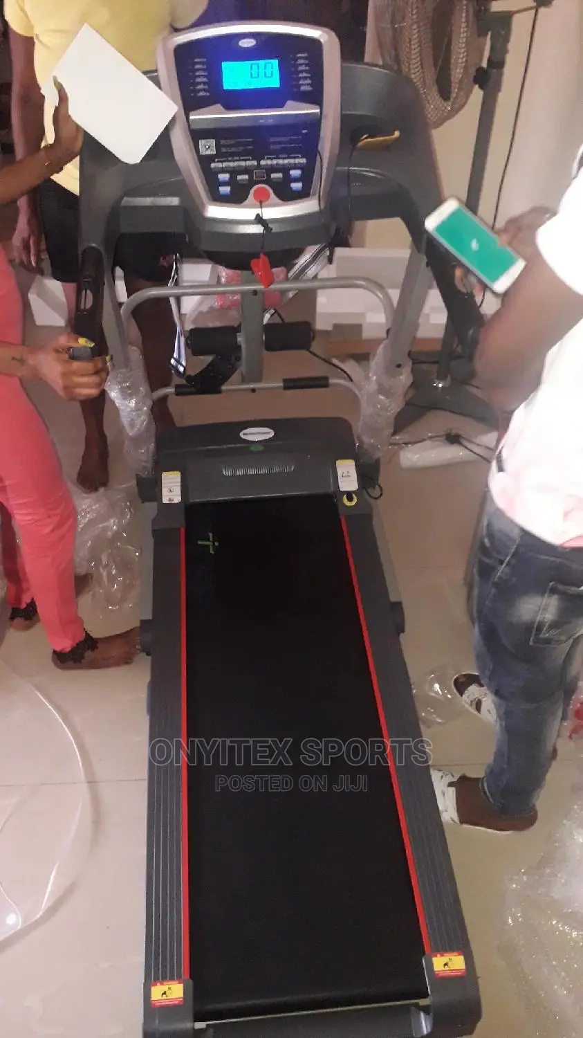 2.5hp Tekno Fittines Treadmill