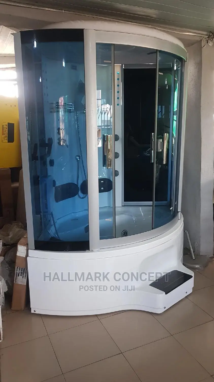100x100 Shower Rooms