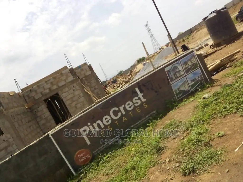 For Sale: 5bedroom Duplex Estate Plot in Voice of Nigeria