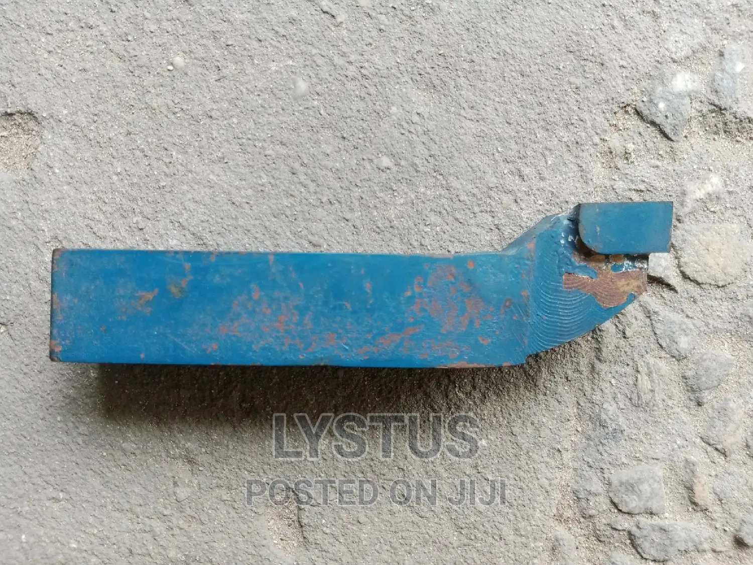32 X 32 X P30 ISO 61 Ofset Brazed Carbide Side Turning Tool