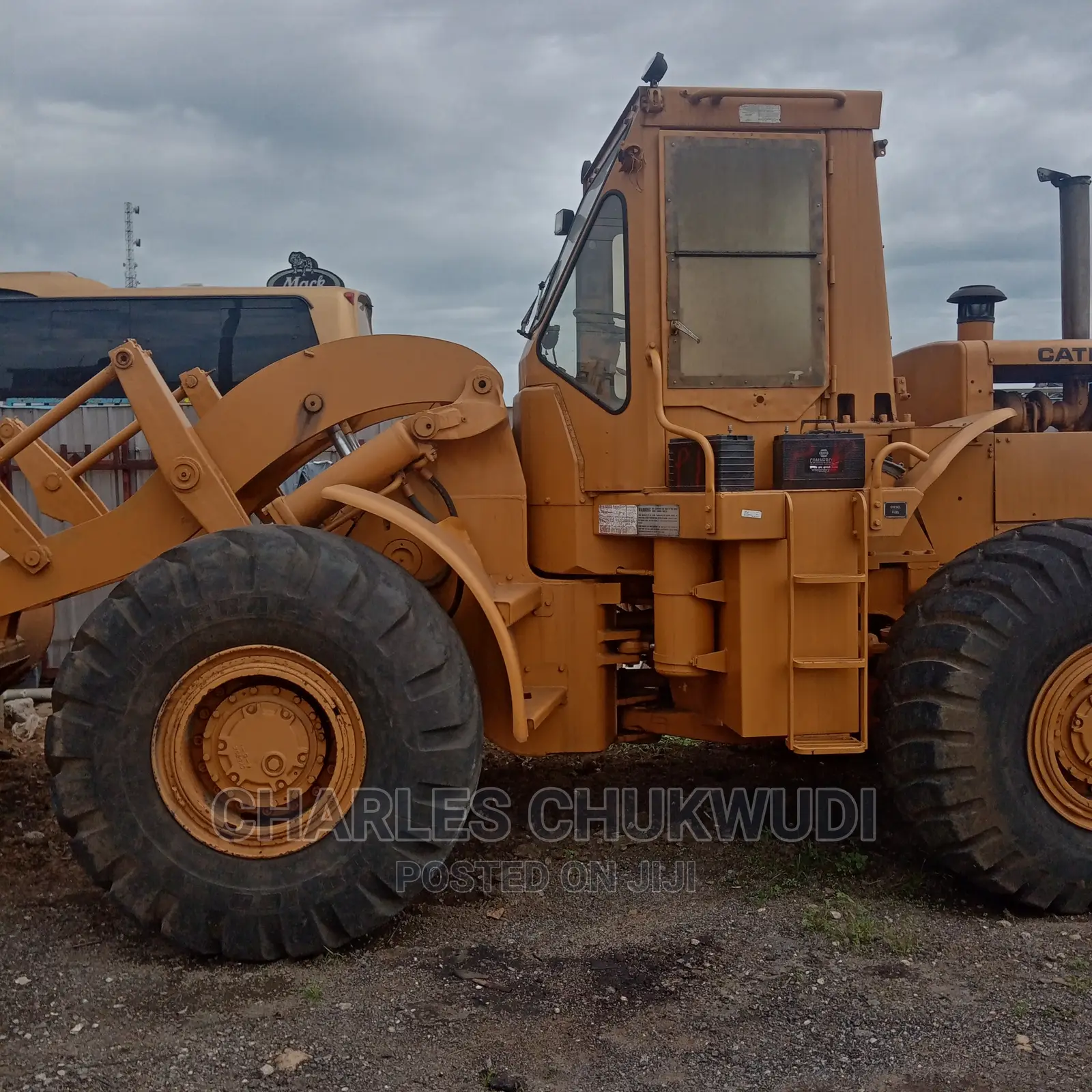 966c Payloader Tokunbo