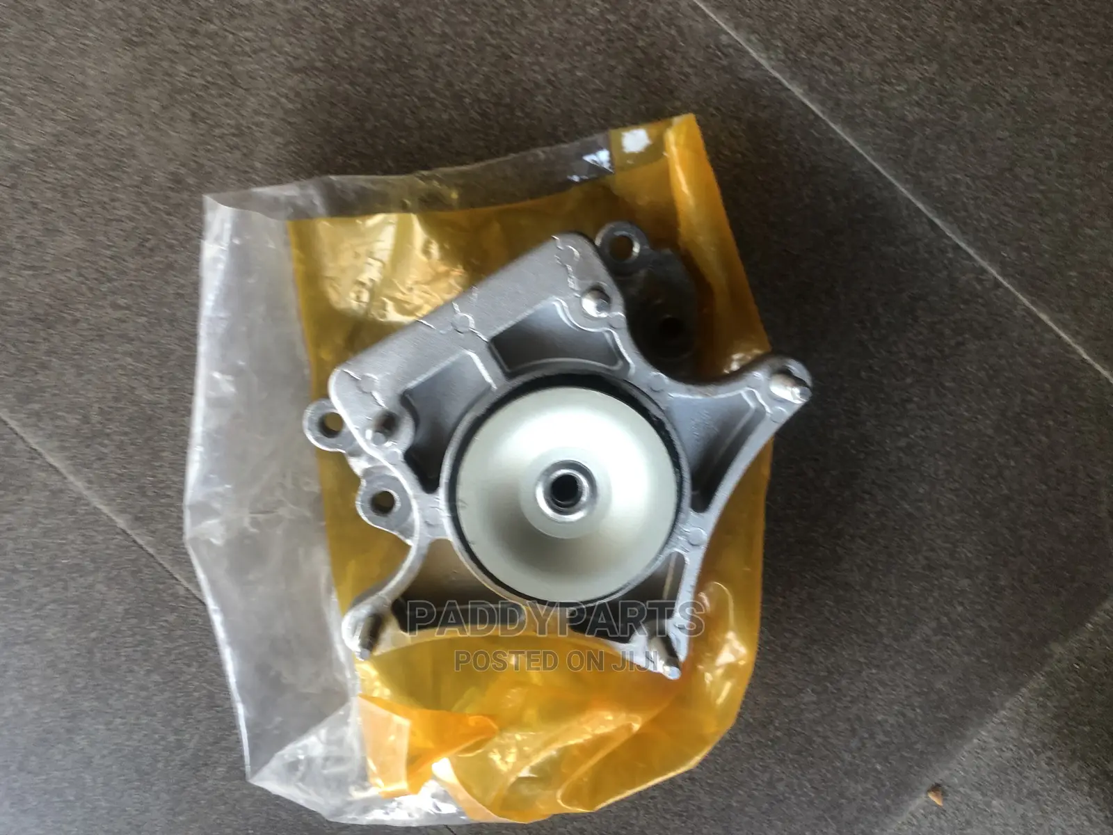 Mercedes Glk 350 Gear Sitting/ Transmission Mount