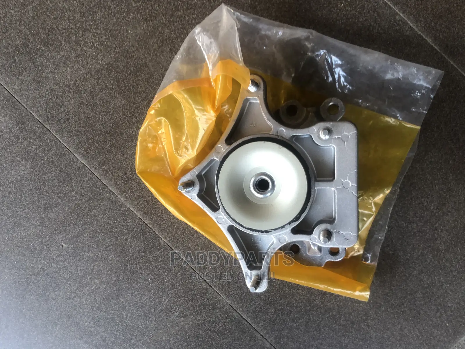 Mercedes Glk 350 Gear Sitting/ Transmission Mount