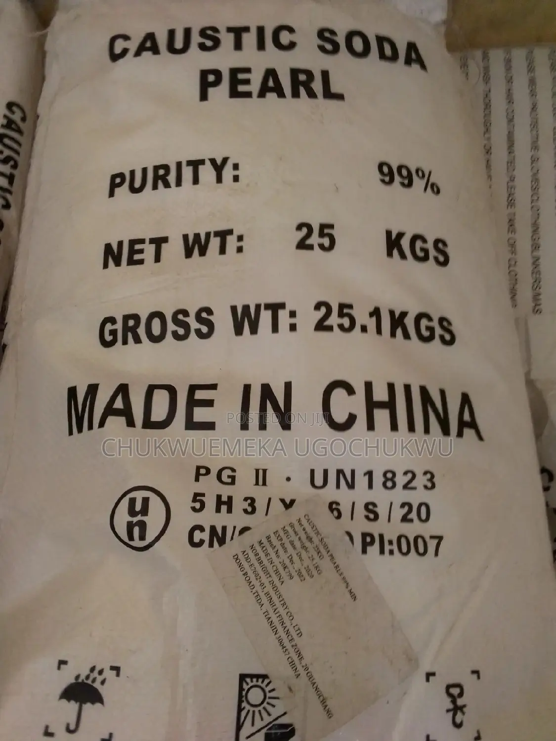 Caustic Soda Pearls
