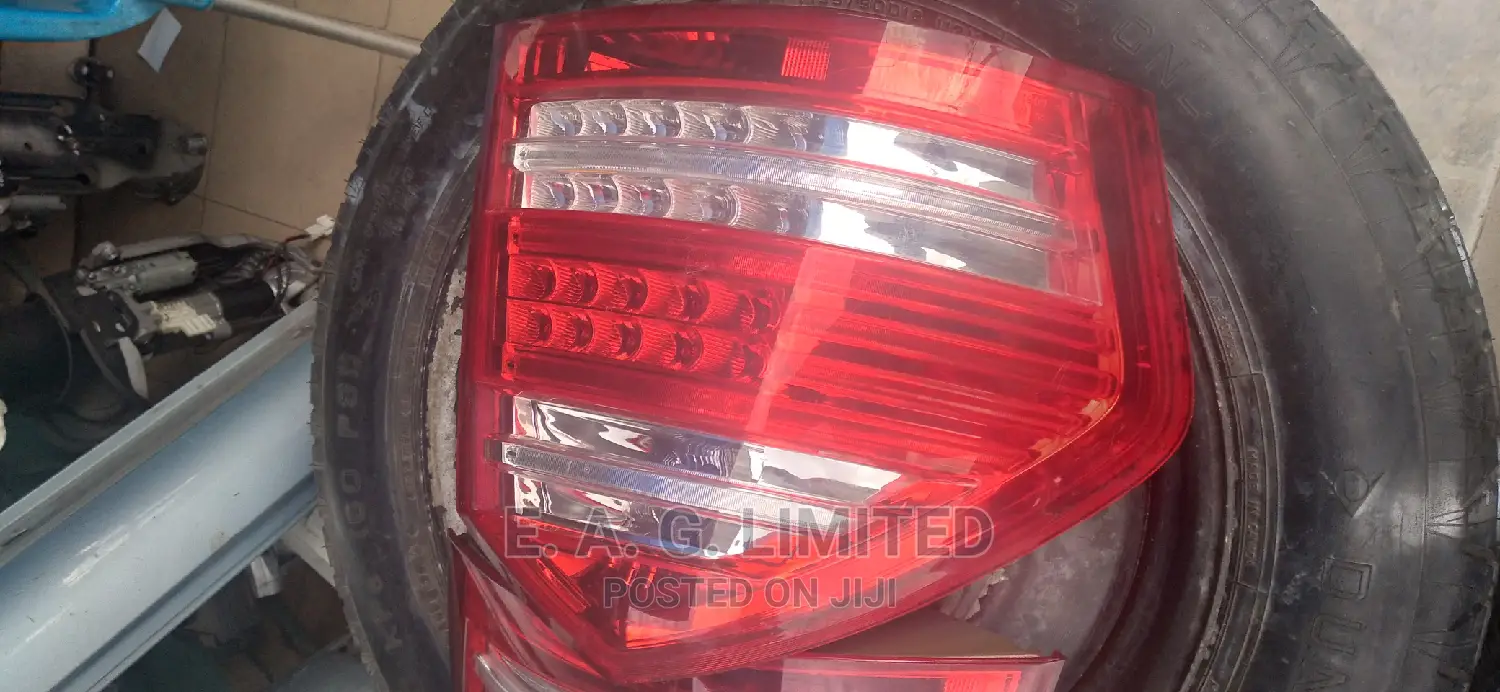 Mercedes Benz Headlights and Back/Rear Lights