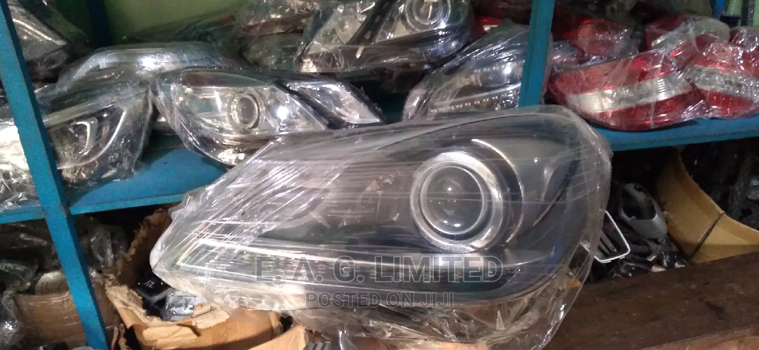 Mercedes Benz Headlights and Back/Rear Lights