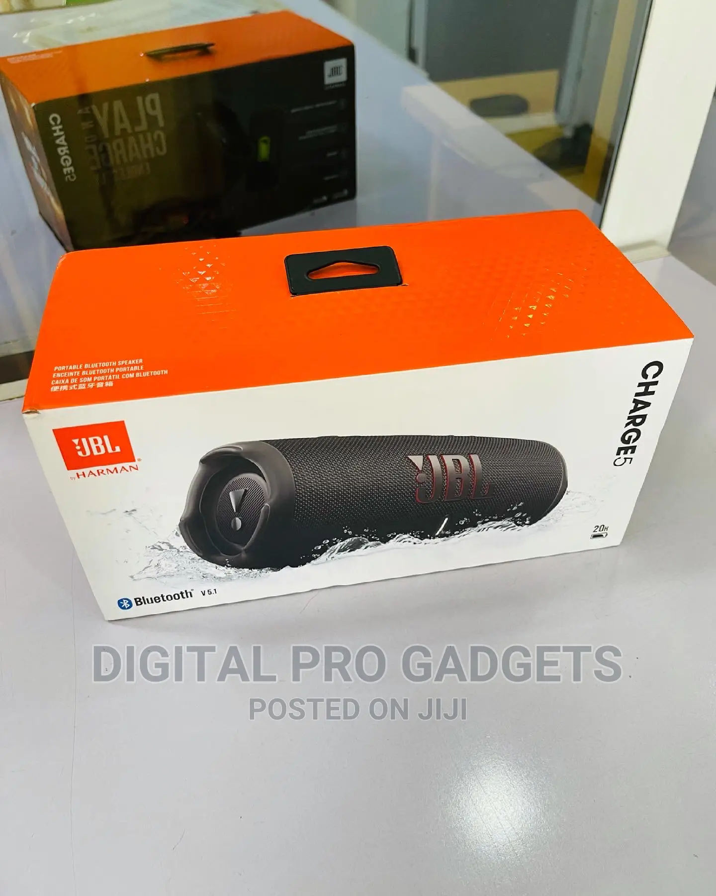 JBL Charge 5