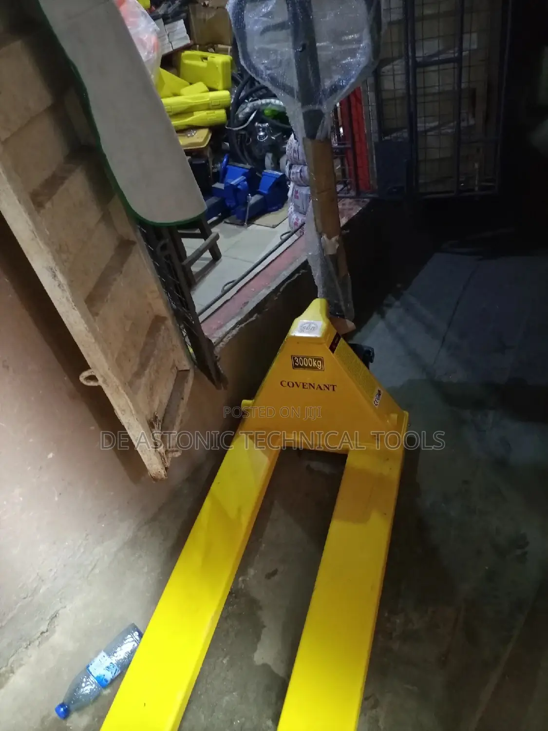 3000kg Pallet Truck