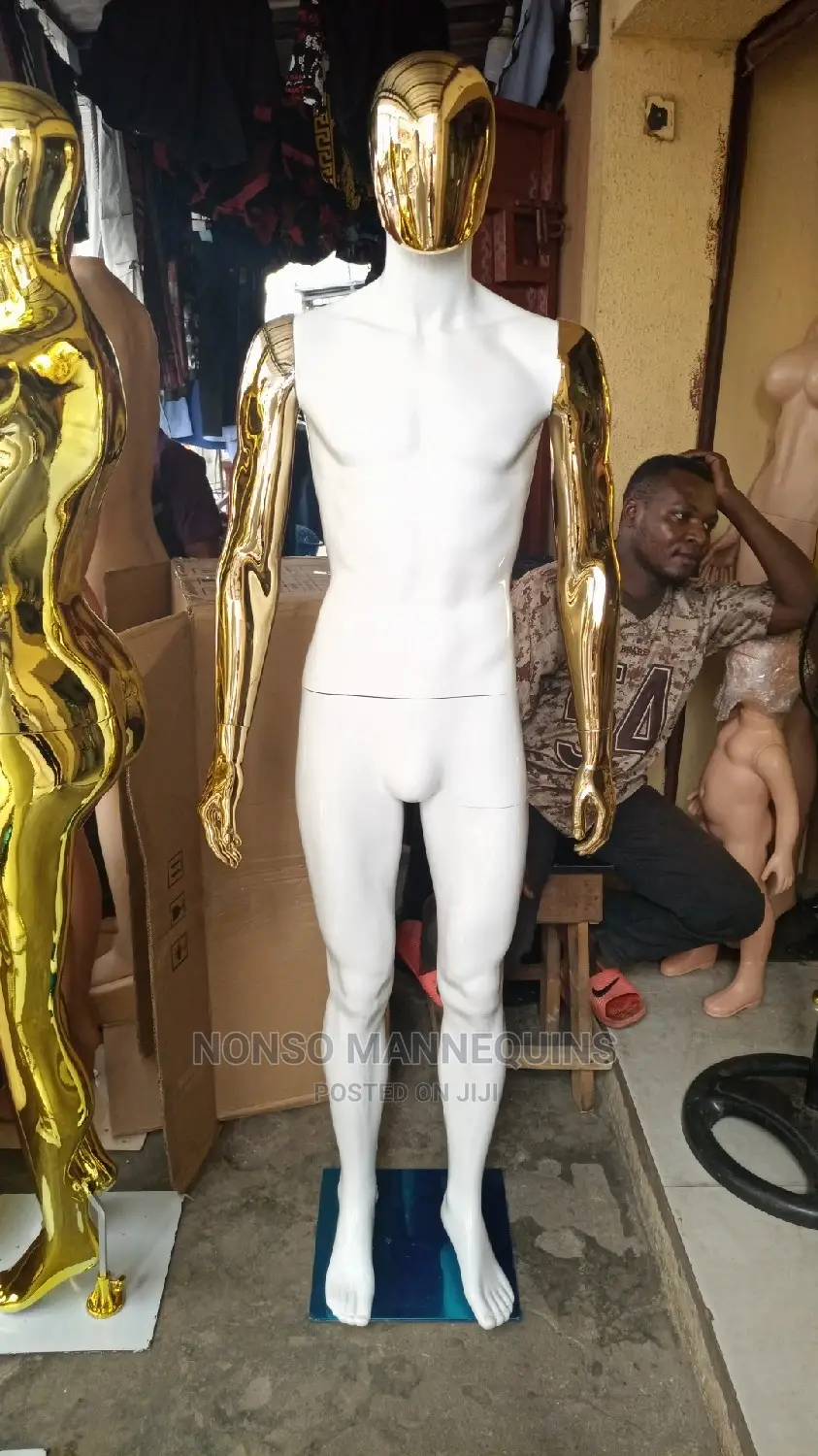 Gold and White Male Display Fashionable Mannequins