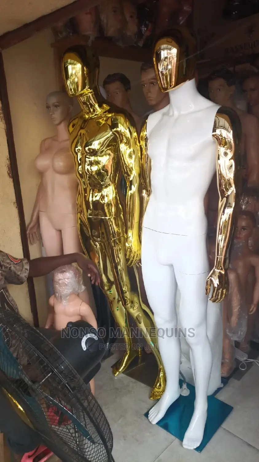Gold and White Male Display Fashionable Mannequins