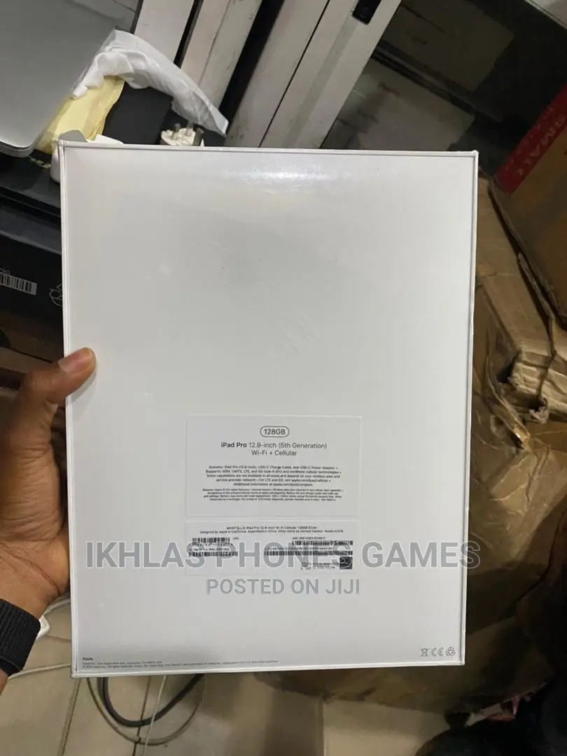 New Apple iPad Pro 12.9 (2021) 128 GB