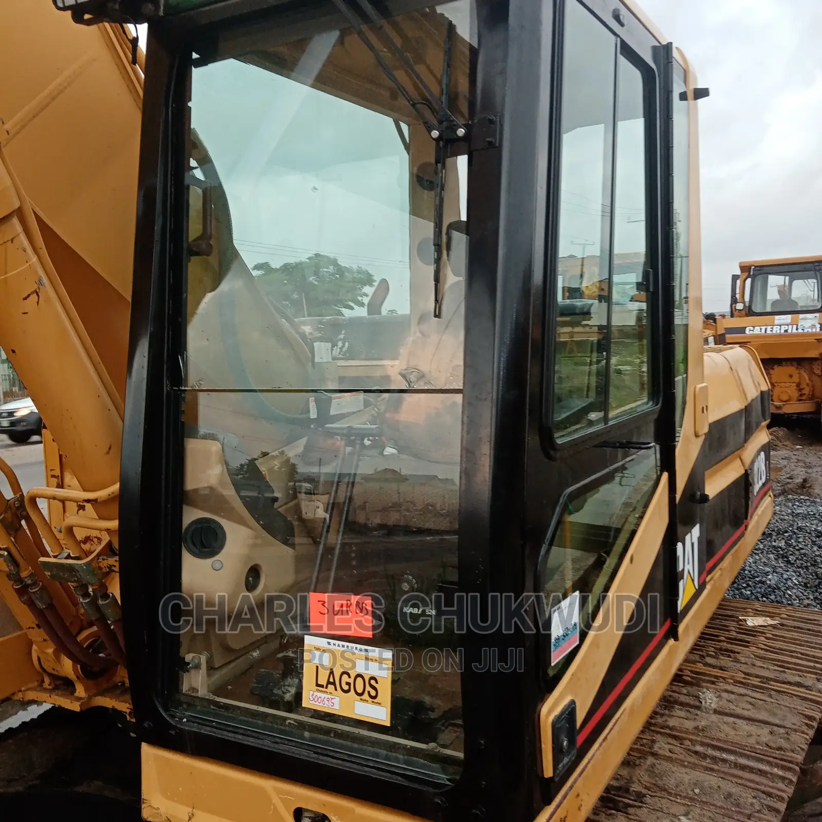 322bl Excavator Tokunbo