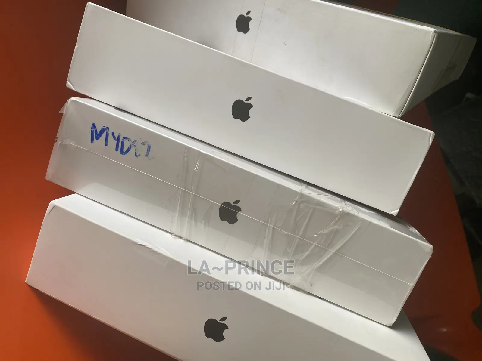 New Laptop Apple MacBook Pro 2020 8GB Intel Core I5 SSD 500GB